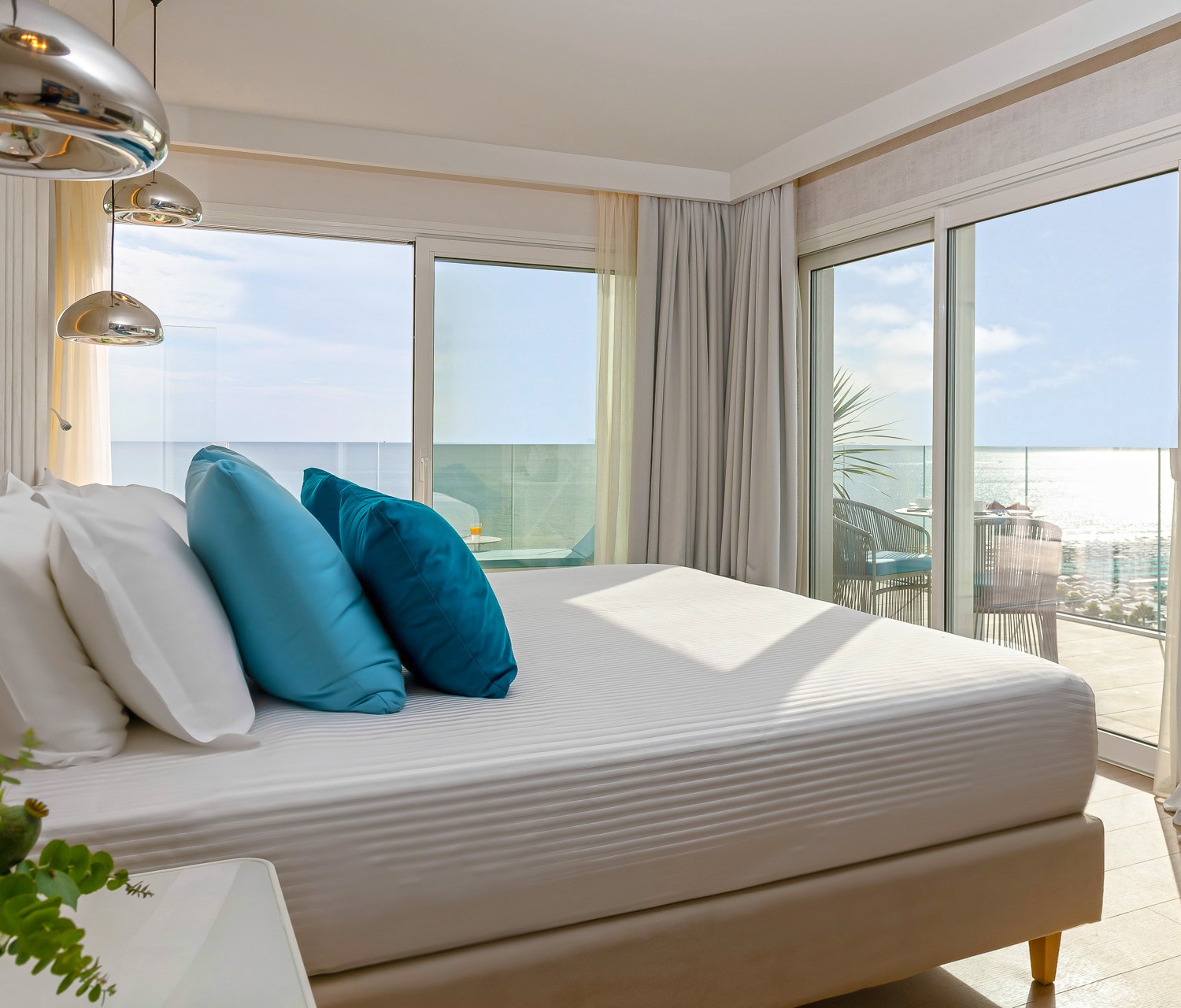 Atlantic Suite 629-12-edit