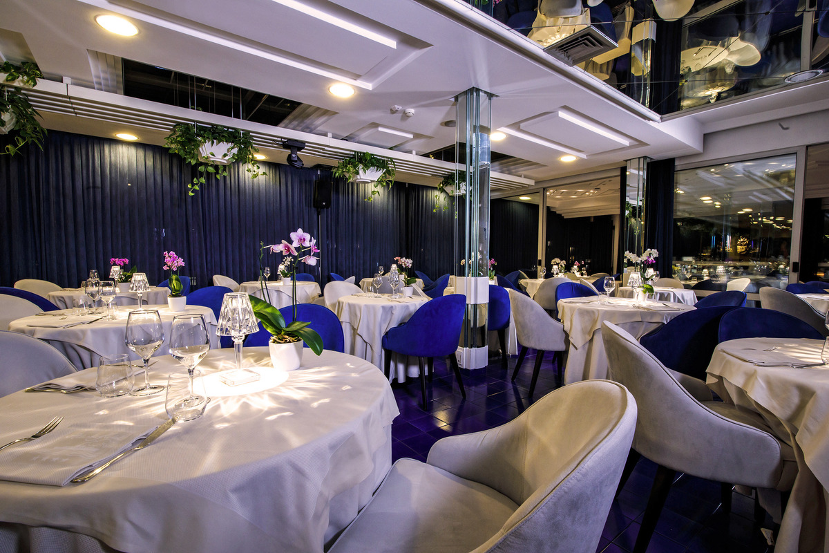 Sala White & Blue 2022_H3A2981_Ph © Giorgio_Salvatori-1